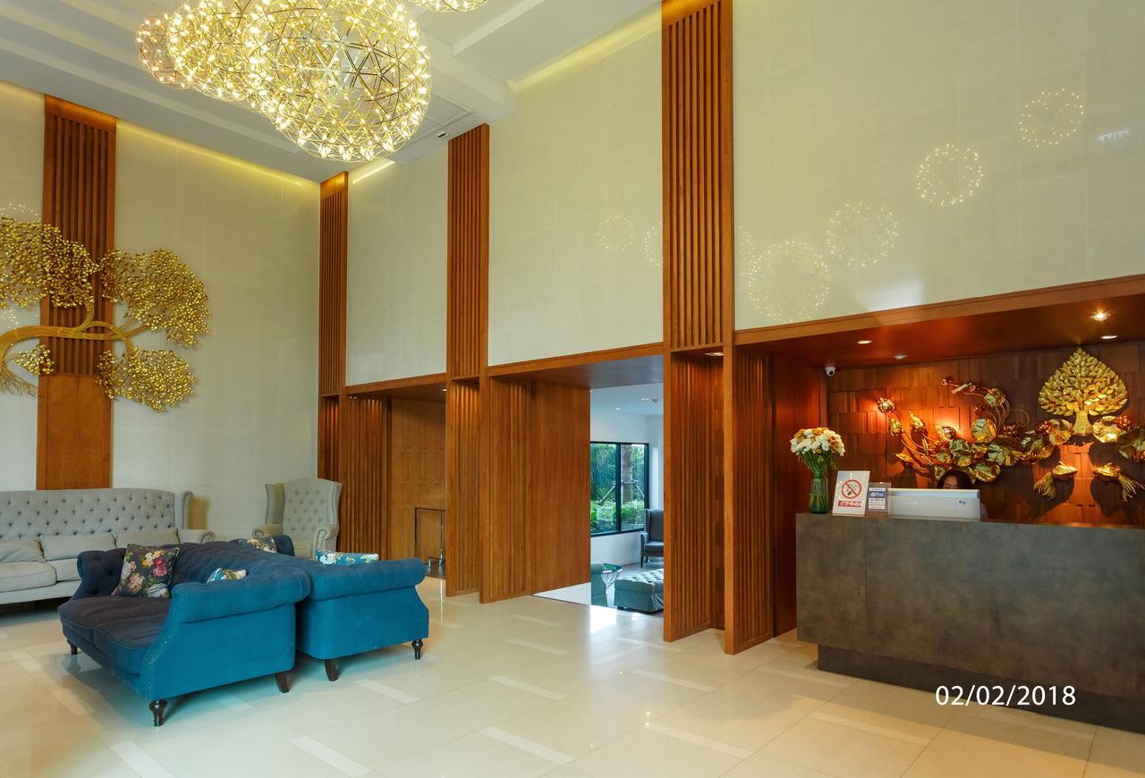 The Aristo By Holy Cow 201 Phuket Exterior foto